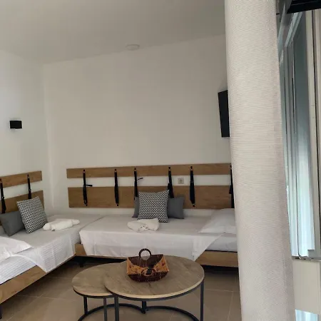 Primos Del Mar Case de vacanță